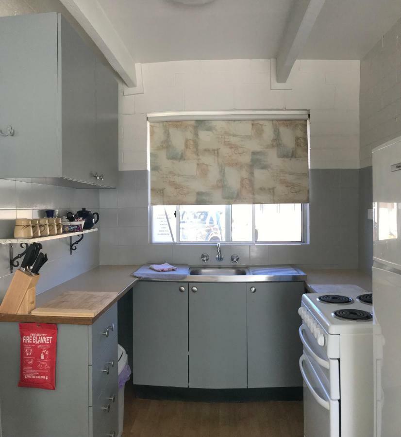 خليج بايتمانس Kon Tiki Apartments المظهر الخارجي الصورة