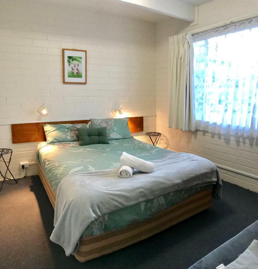 خليج بايتمانس Kon Tiki Apartments المظهر الخارجي الصورة
