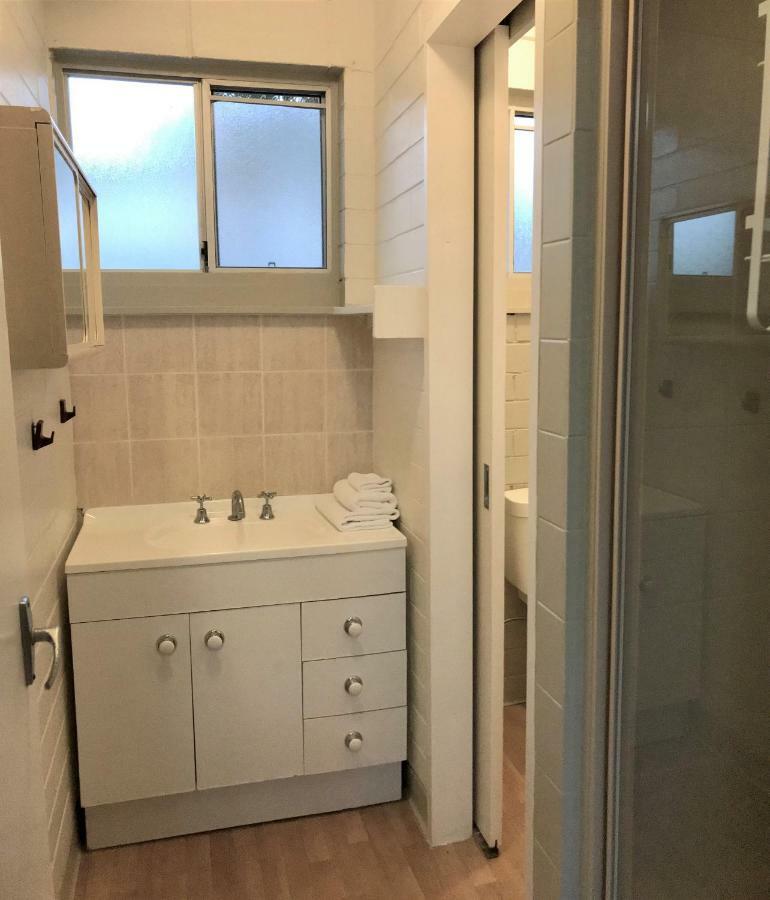 خليج بايتمانس Kon Tiki Apartments المظهر الخارجي الصورة