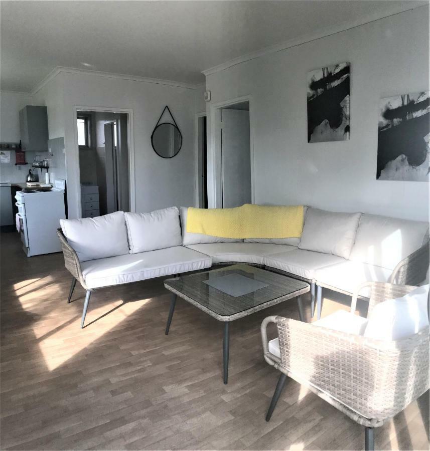 خليج بايتمانس Kon Tiki Apartments المظهر الخارجي الصورة